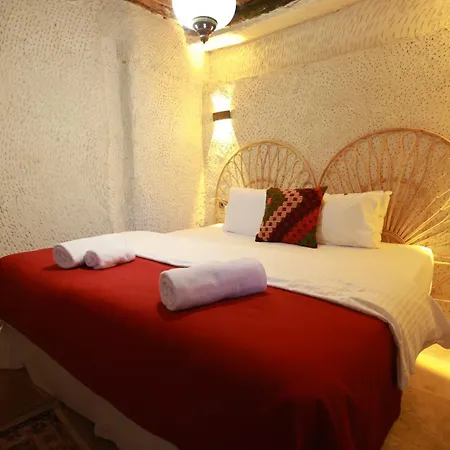 Mommy's Cave * Göreme