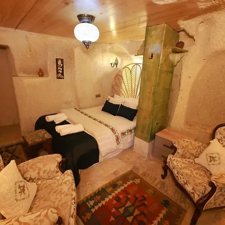 Mommy's Cave Γκόρεμε