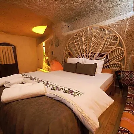 Mommy's Cave Goreme